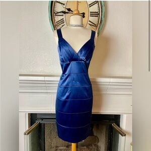Bisou Bisou Elegant Blue Sleeveless Dress